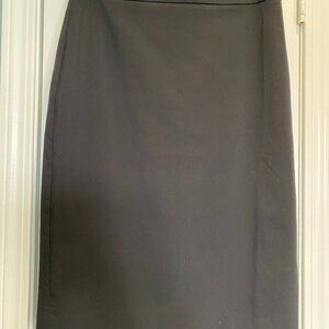 Banana Republic Petite Black Pencil Skirt – Size 4P